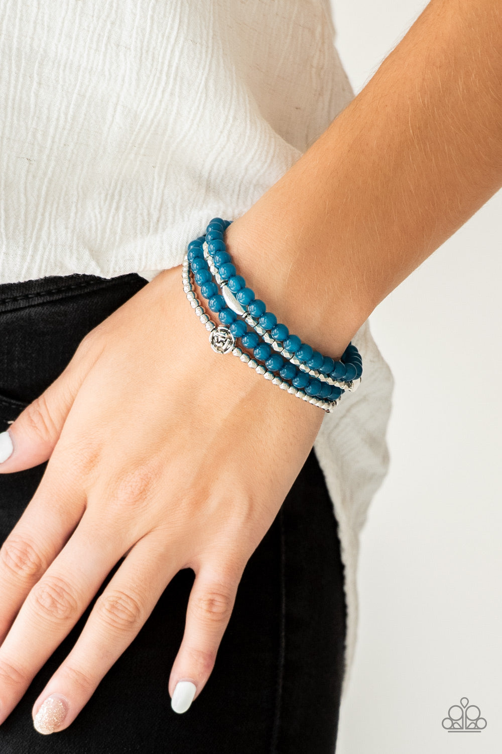 Paparazzi ♥ Blooming Buttercups - Blue ♥ Bracelet