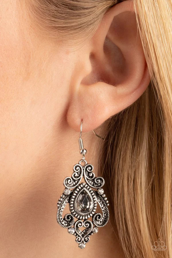 Palace Perfection -Smoky - Silver