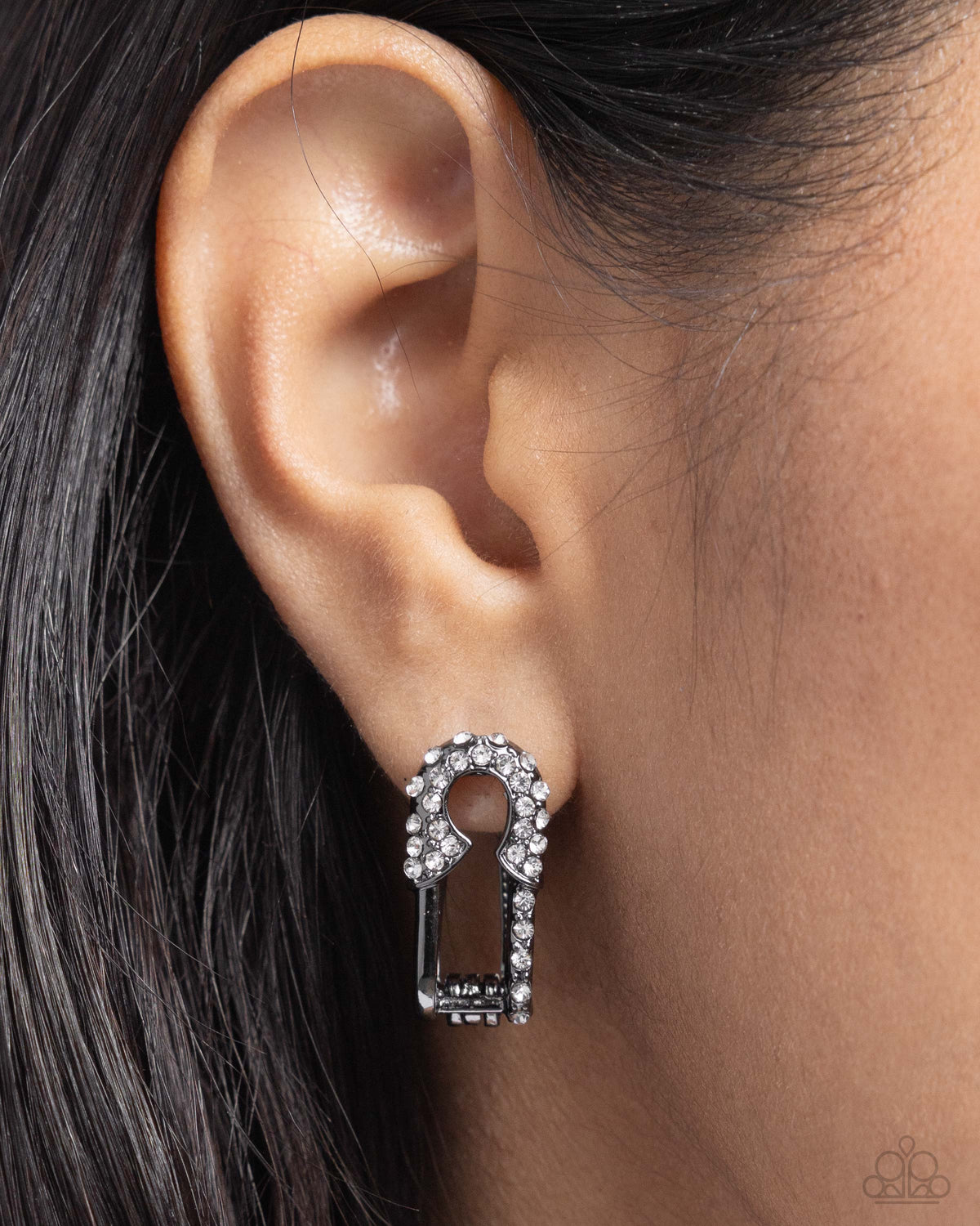 Safety Pin Secret - Gunmetal