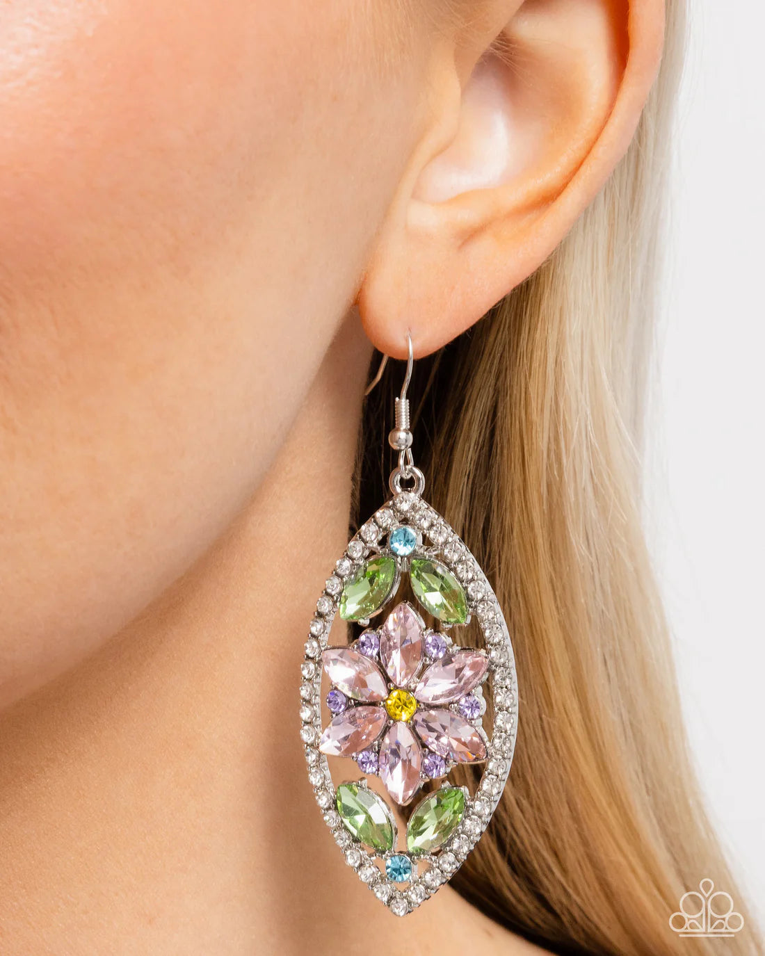 Gallant Garden - Pink - Multi