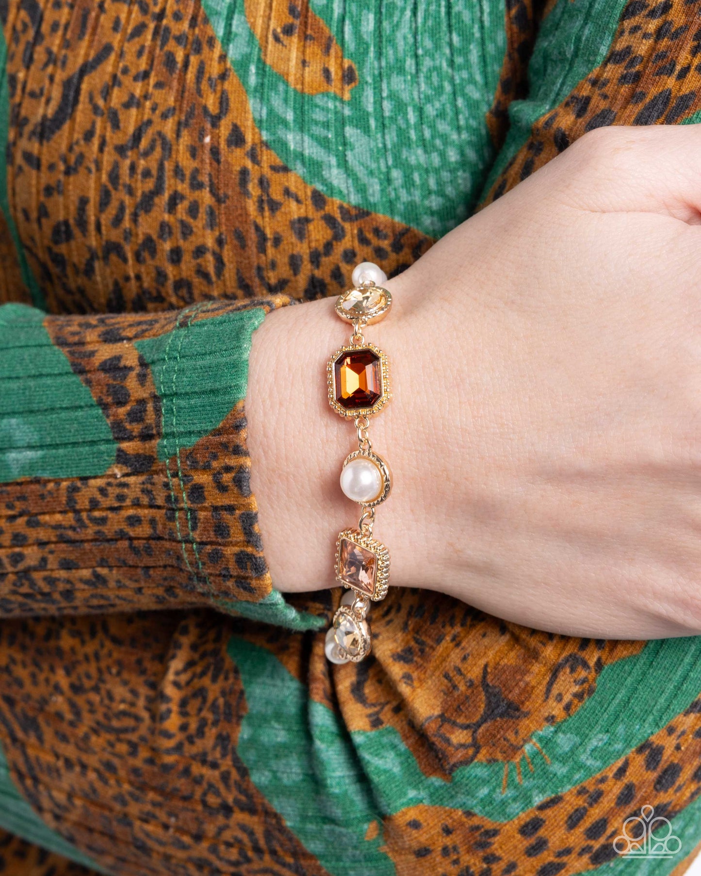 Complete Look - Brown & Pearl Set