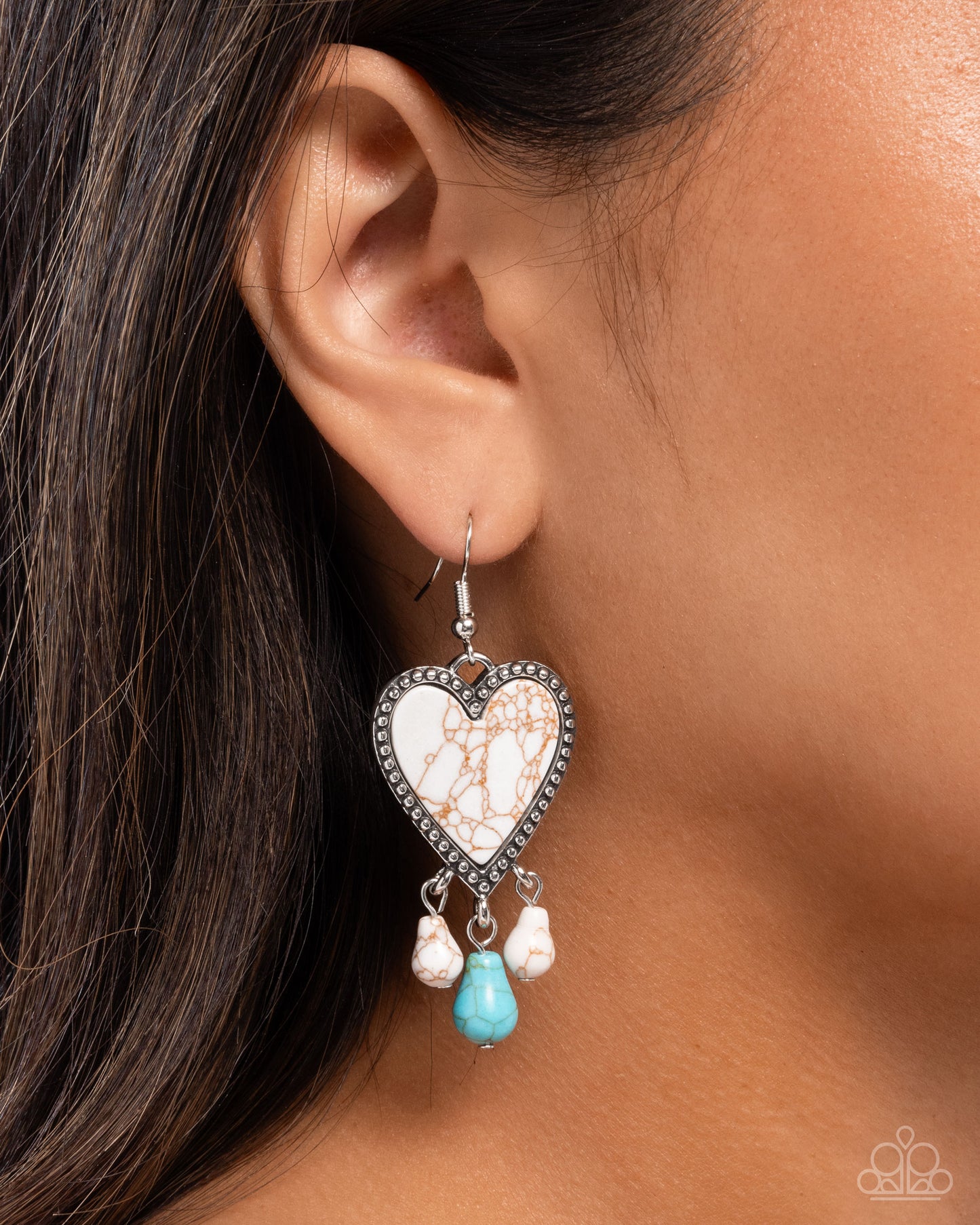 Grandiose Gaze - Hearts - White