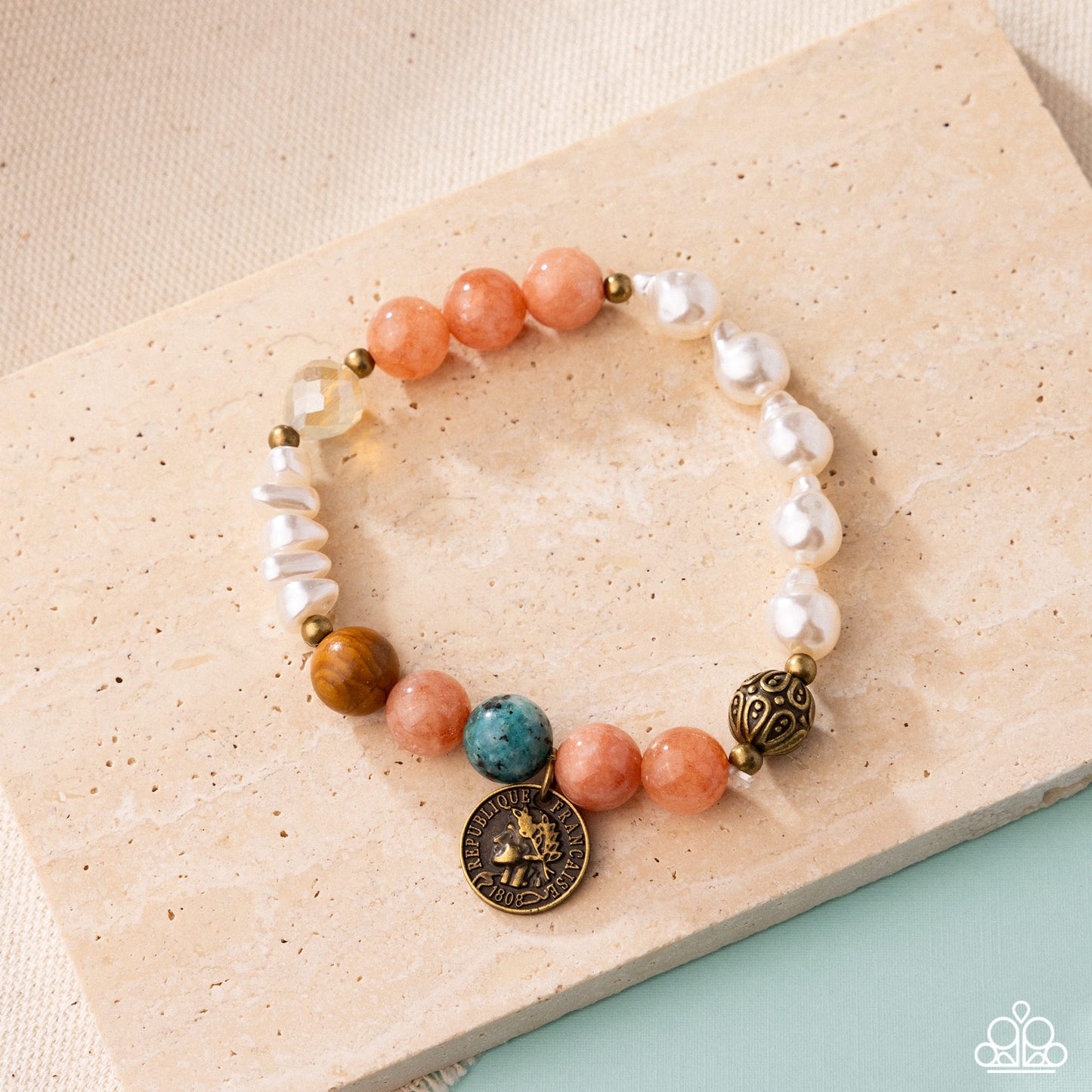 Chic Currency - Multi