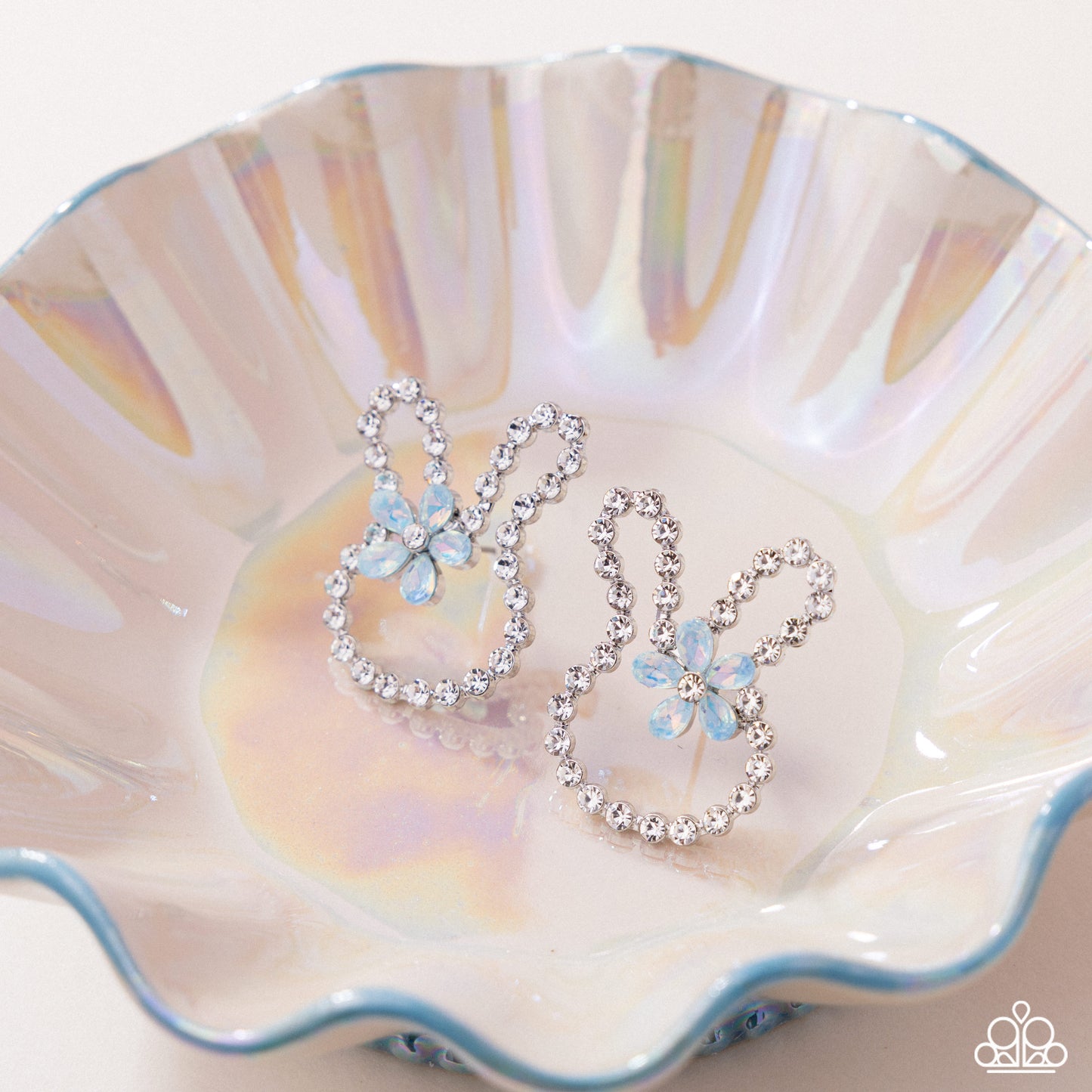 Bunny Backdrop - Blue