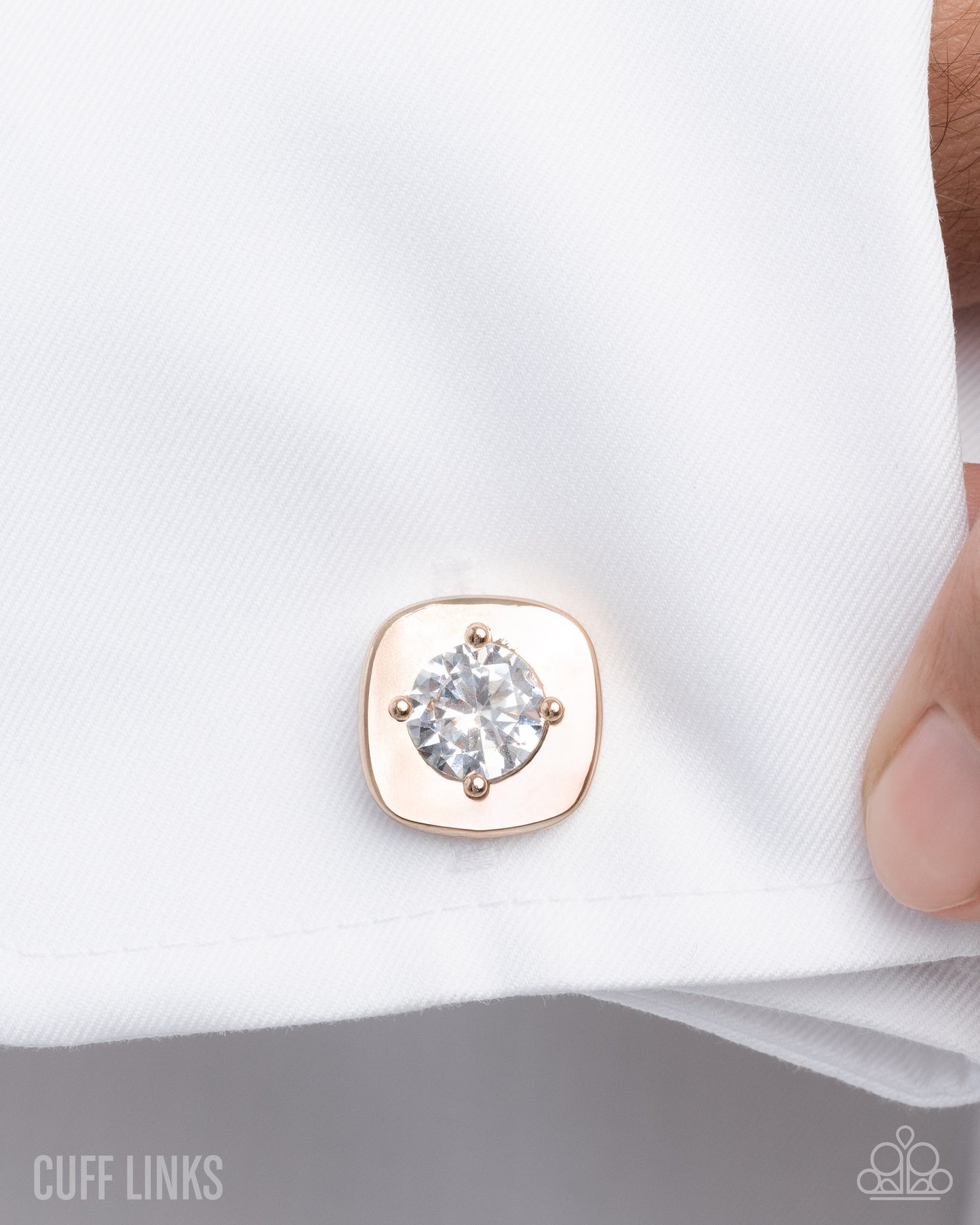 Emboldened Elegance - Cuff Links - Gold