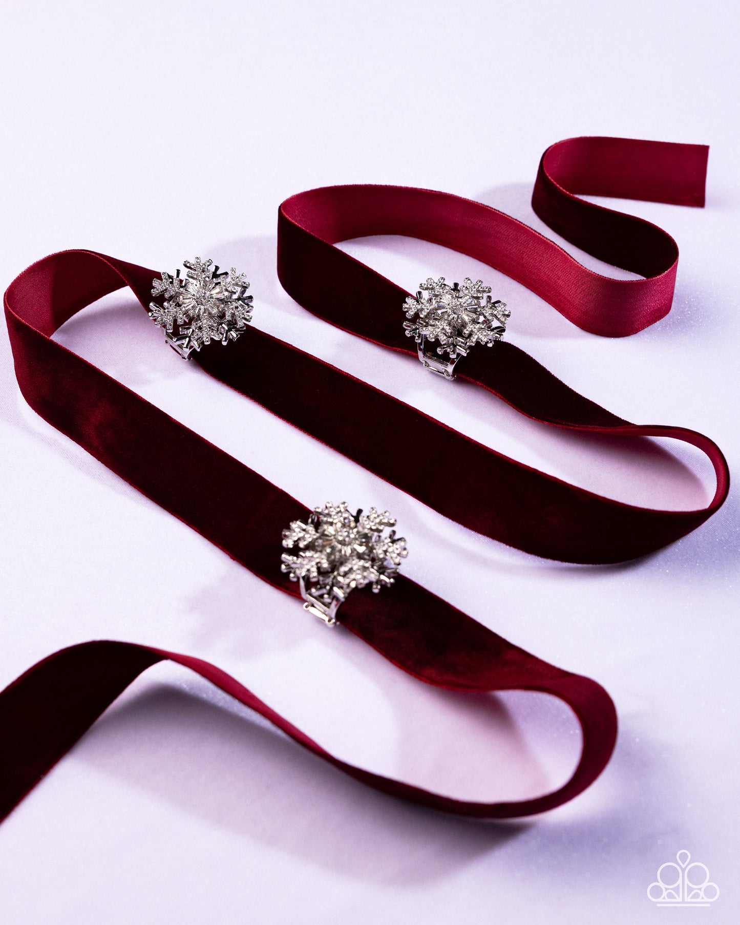 Snowflake Sensation - Silver - White