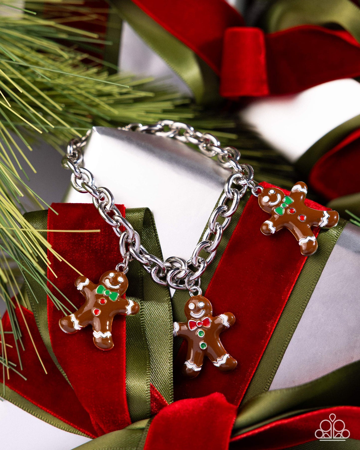 Gingerbread Glitz - Multi - Brown