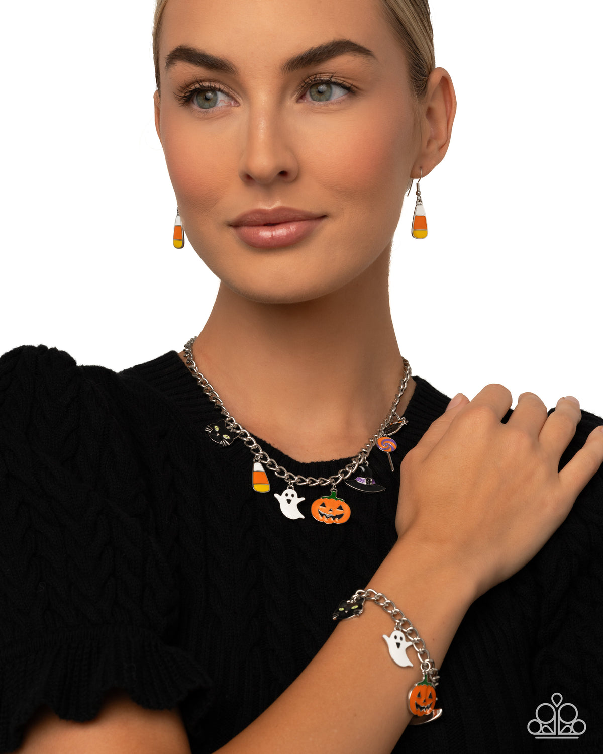 Haunting Hallmark - Sets - Halloween - Multi