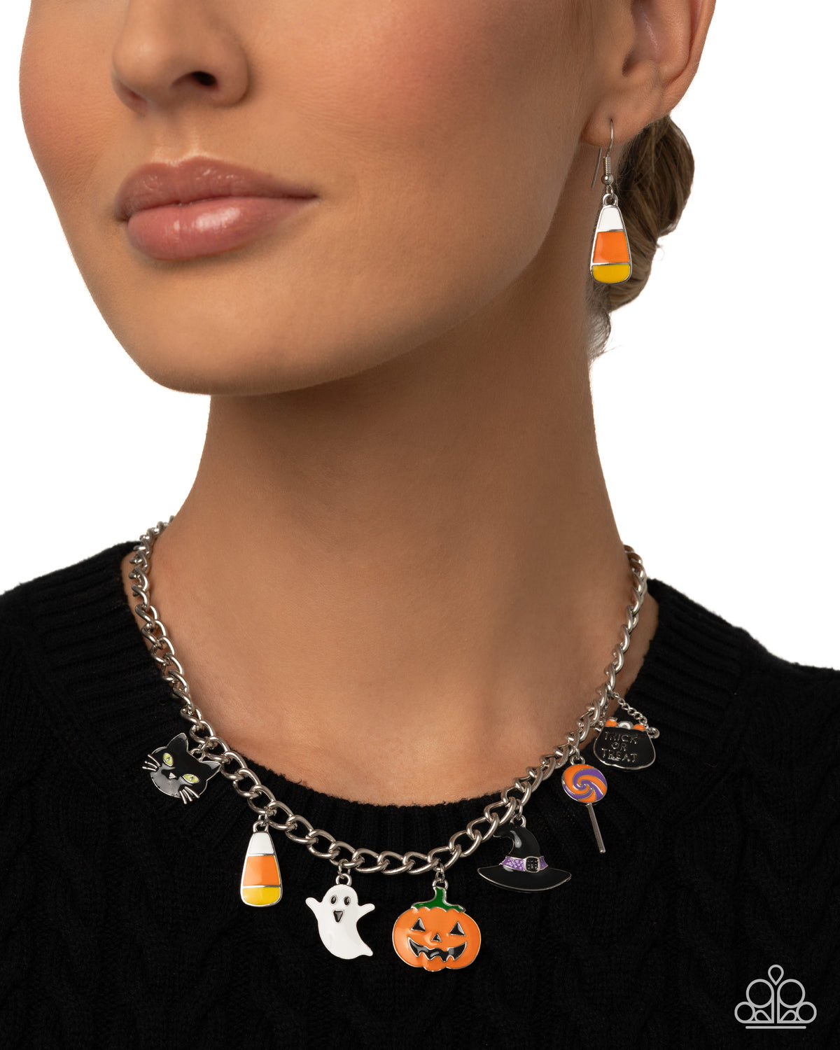Haunting Hallmark - Sets - Halloween - Multi