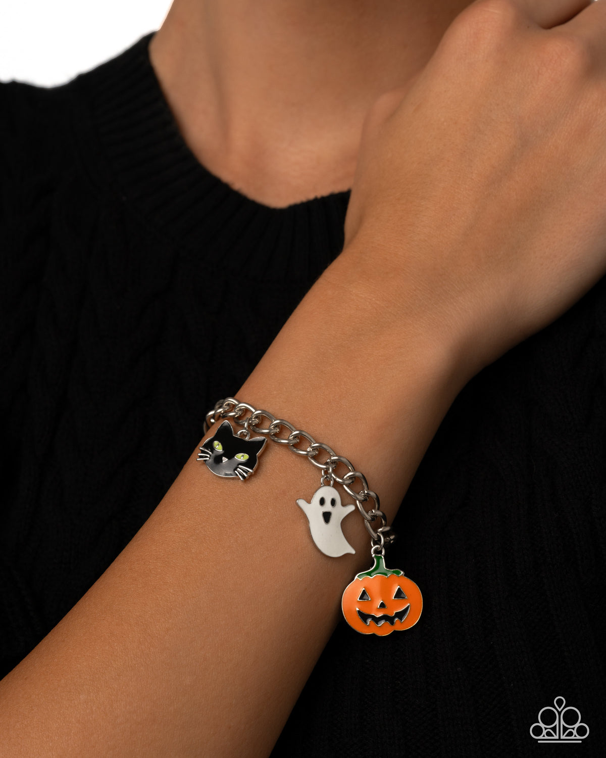 Haunting Hallmark - Sets - Halloween - Multi