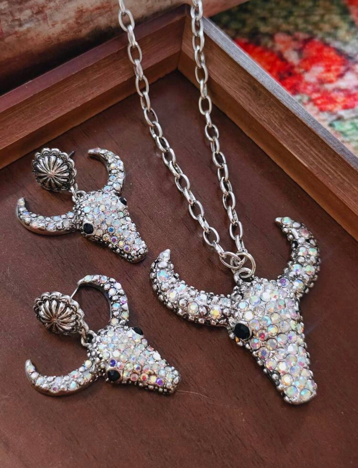 Longhorn Glitters - Multi - Complete Look