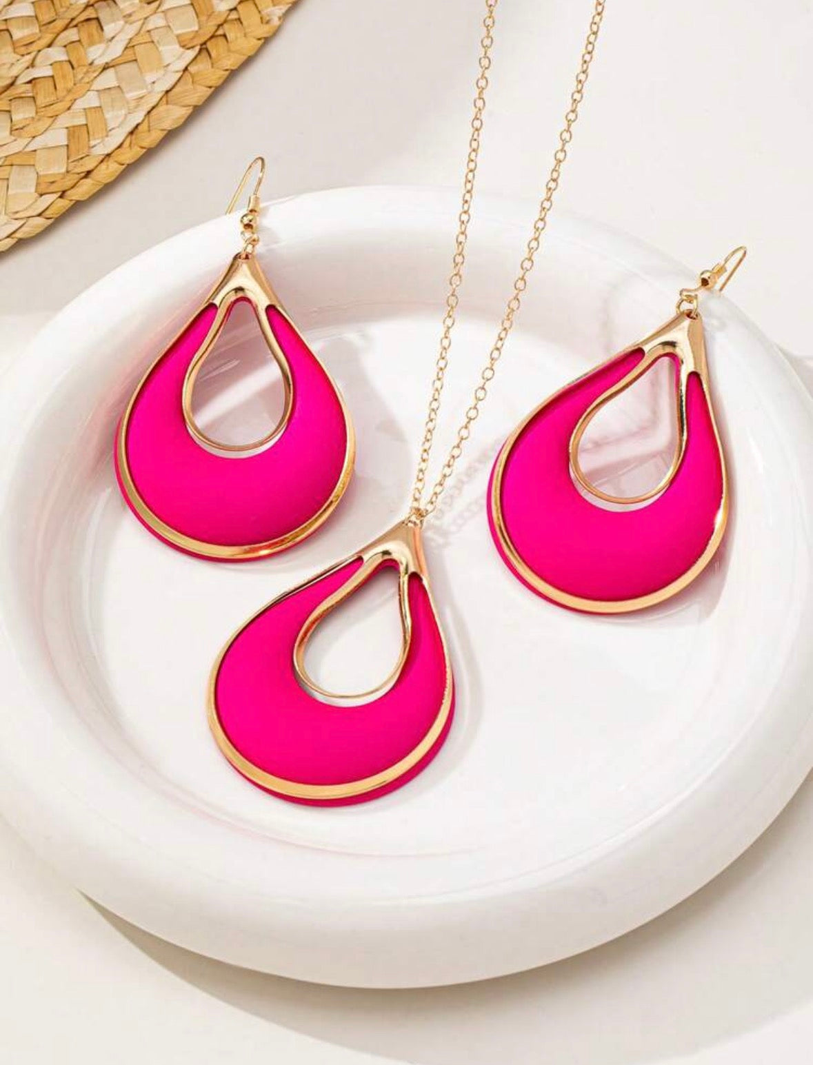 Diva Droplets - Pink - Complete Look