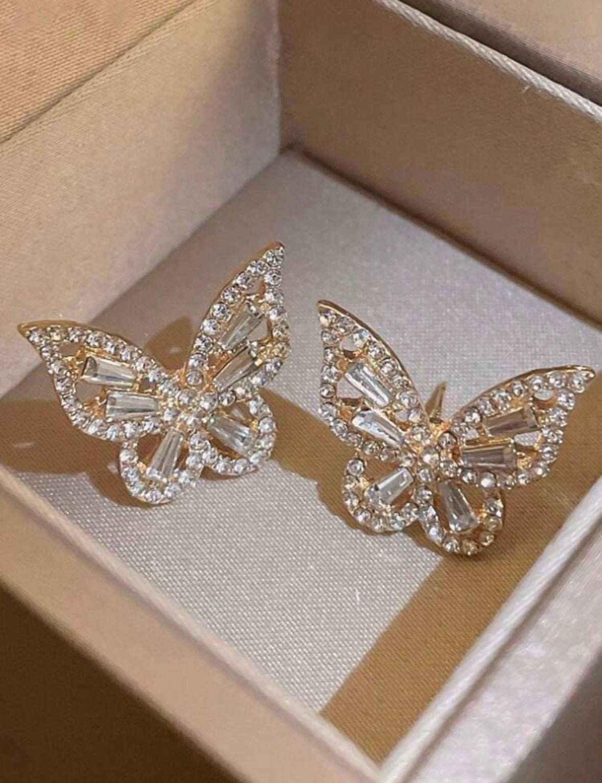 Wings of Wonder - Gold