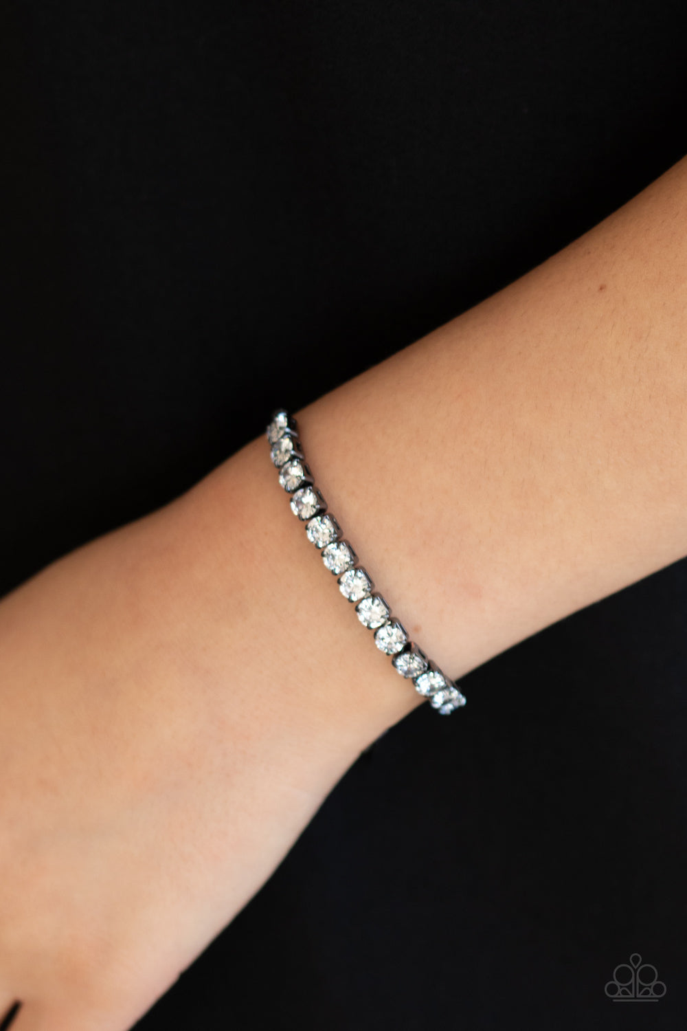 Red Carpet Rival - Gunmetal