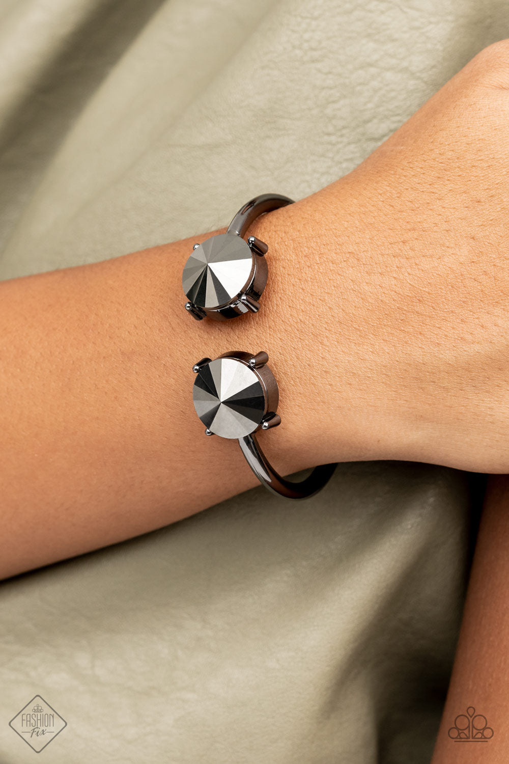 Spark and Sizzle - Gunmetal