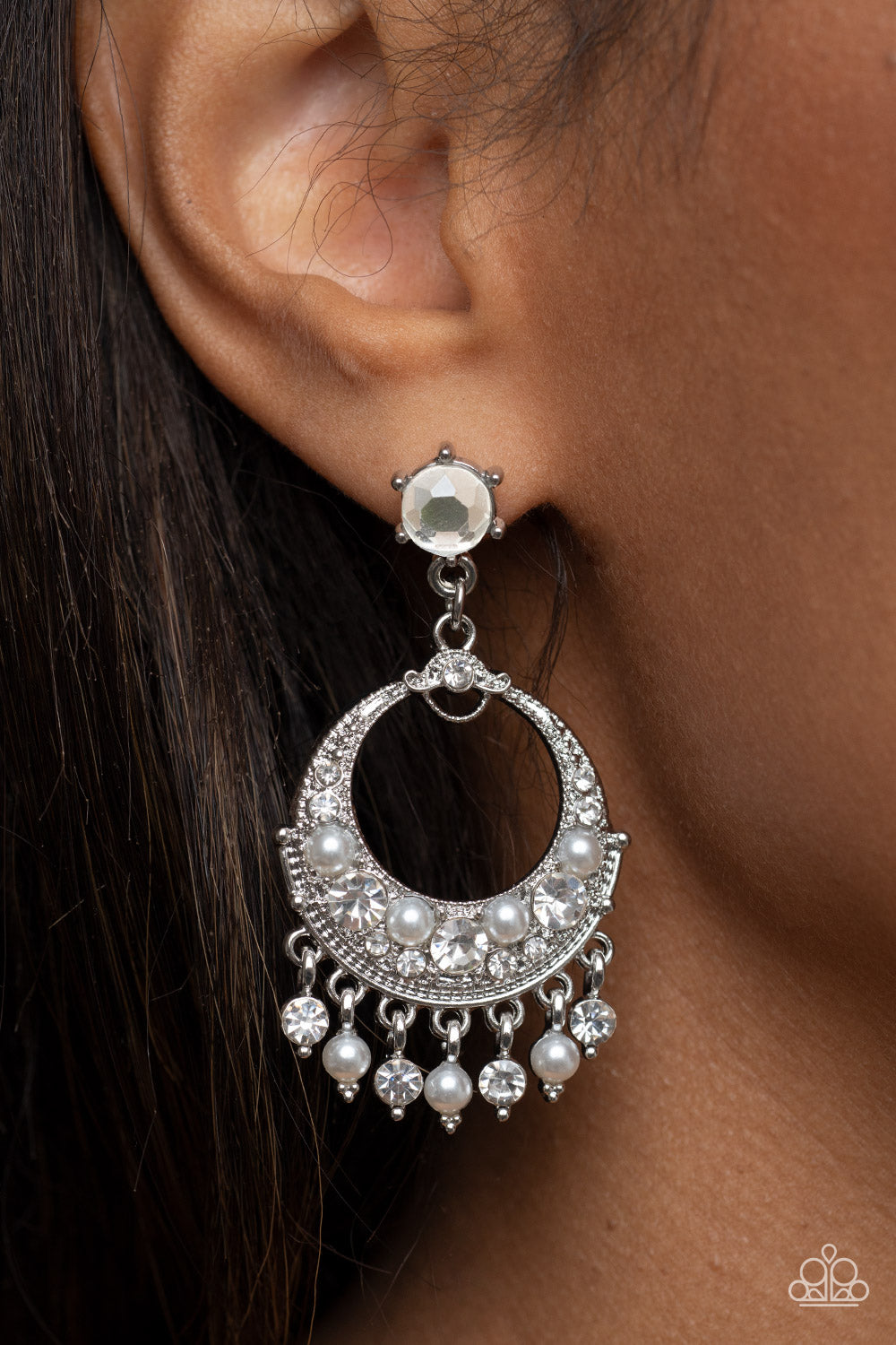 Marrakesh Request - White - Silver