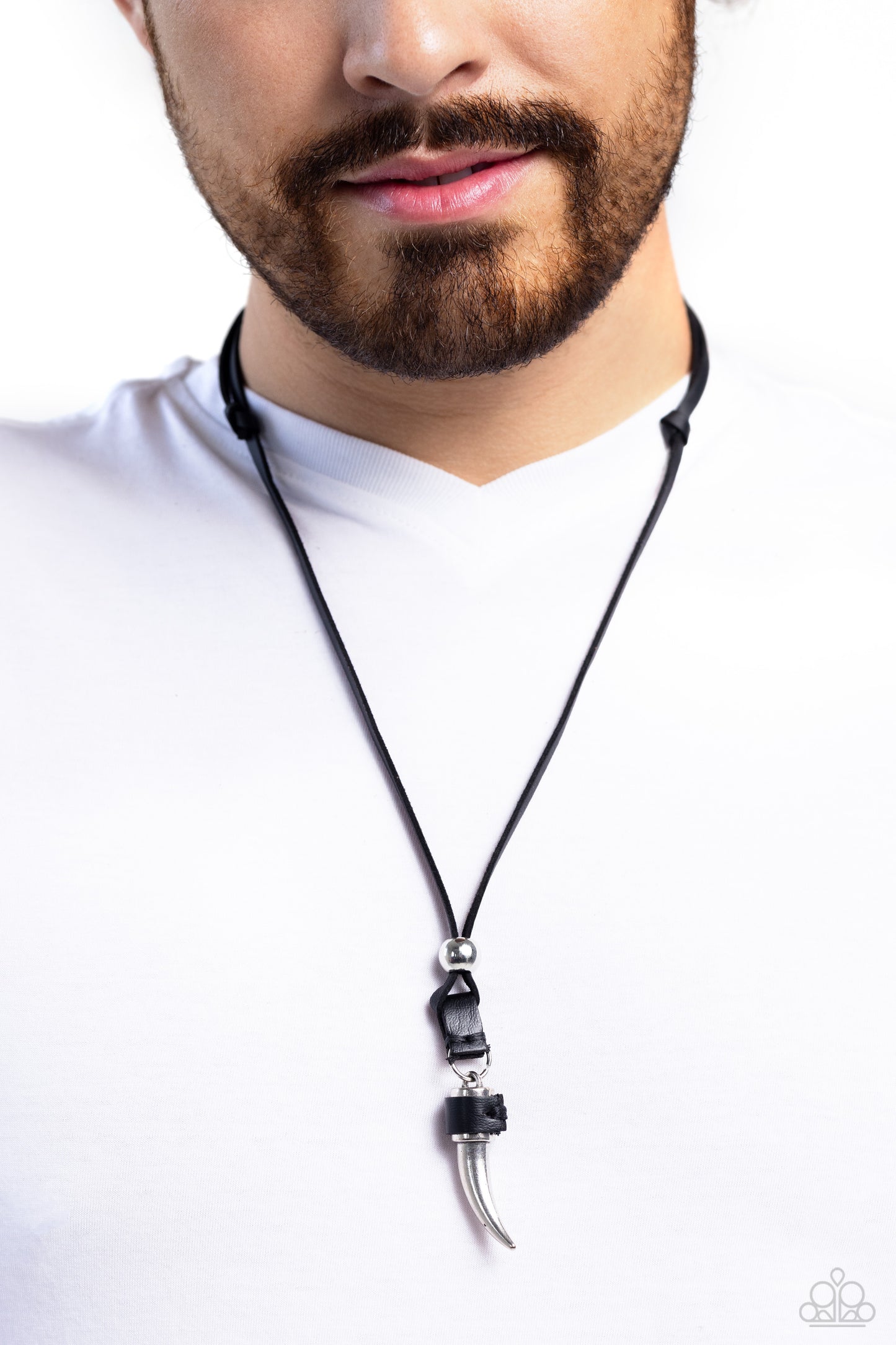 Show Your Claws - Urban Necklaces - Black