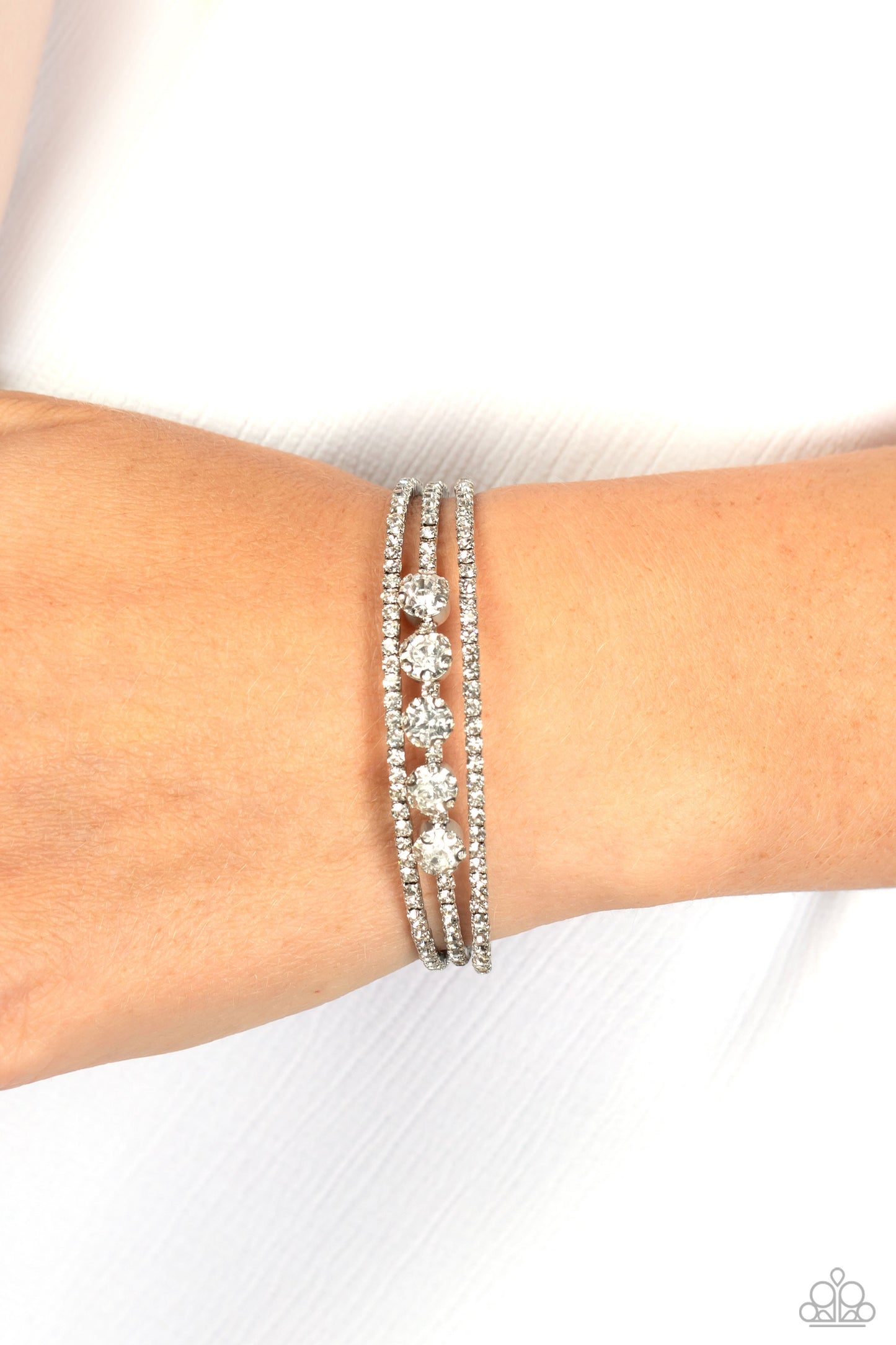 Lucid Layers - Silver