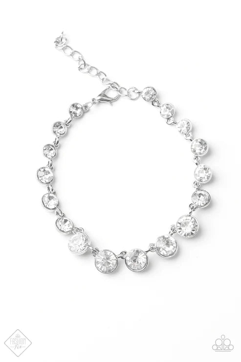 GLOW All Out - Silver - White