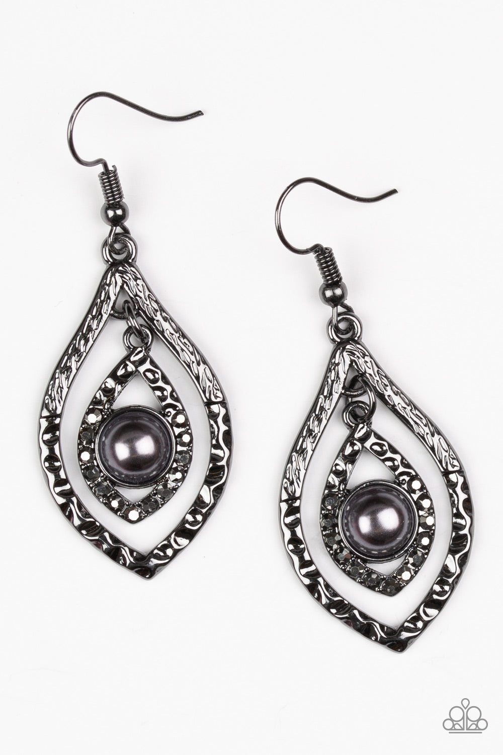 breaking-glass-ceilings-black-p5re-bkxx-263xx
