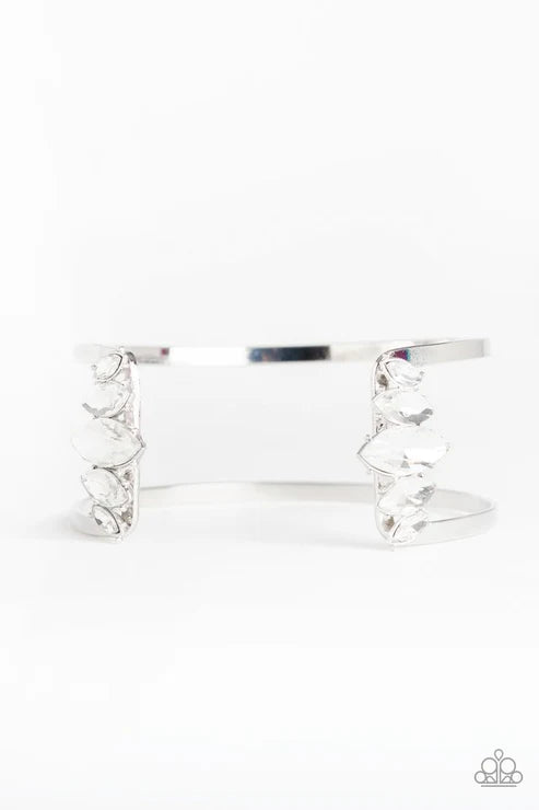 Glam Power - White