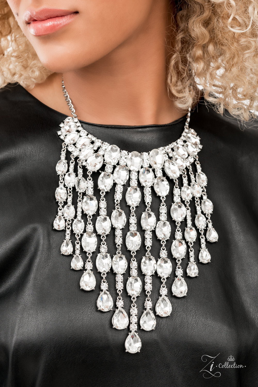 Paparazzi ♥ Majestic ♥ Zi Collection Piece