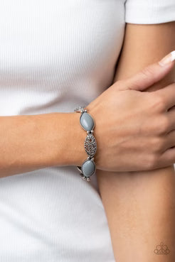 Garden Rendezvous - Gray - Silver