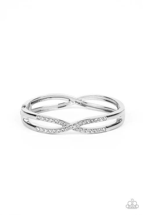 Woven in Wealth - Silver- White