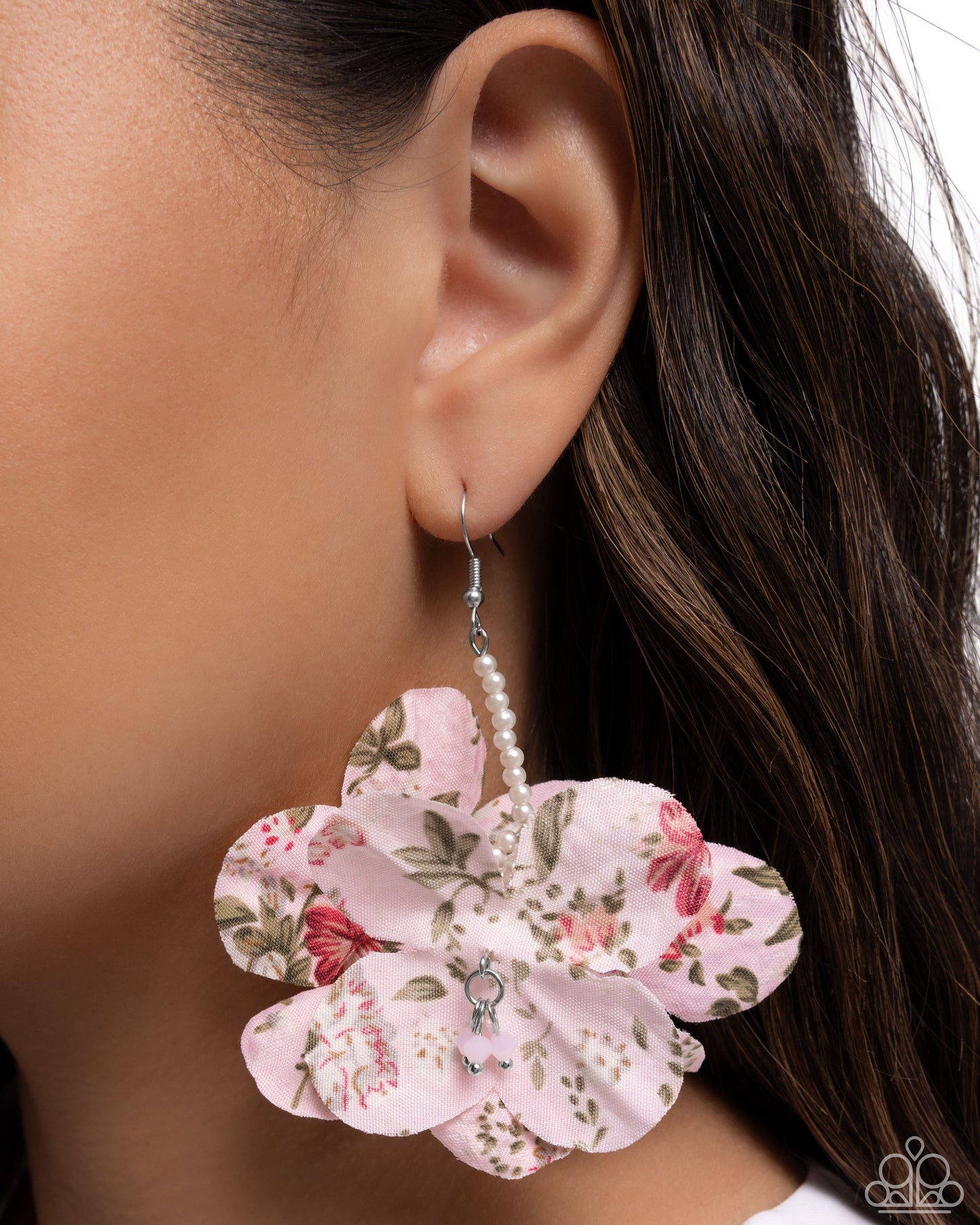 Flourishing Fantasia - Multi - Pink