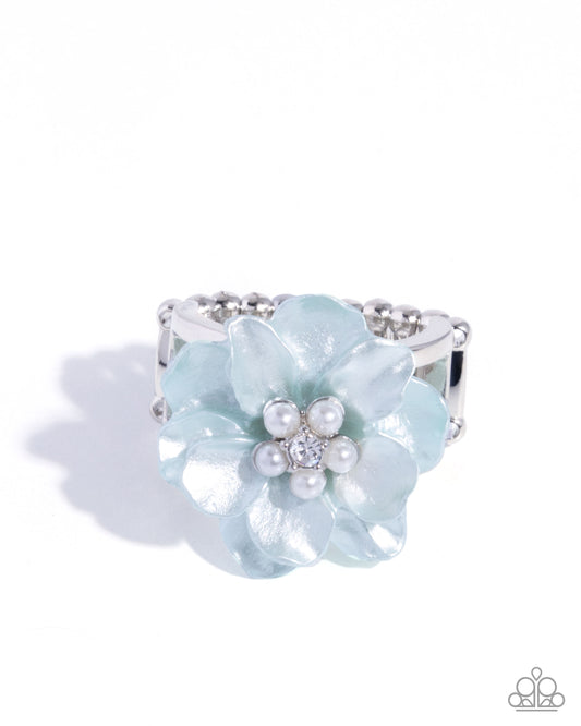 Pinched Petals - Blue