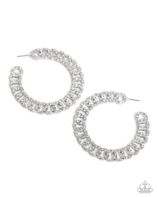 Interlocked Icing - Silver - White