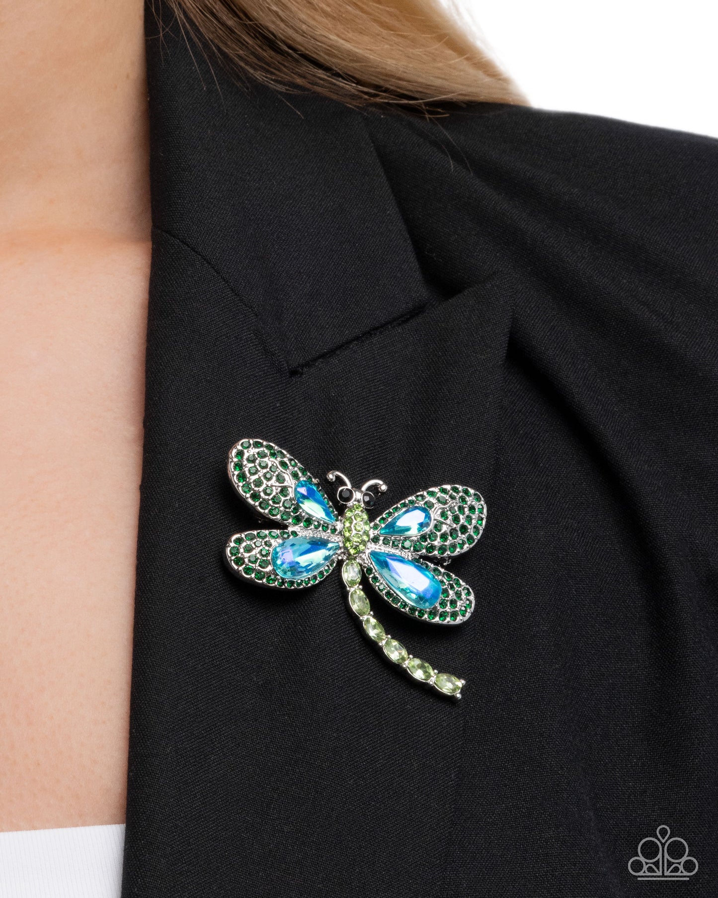 Divine Dragonfly - Brooches - Green