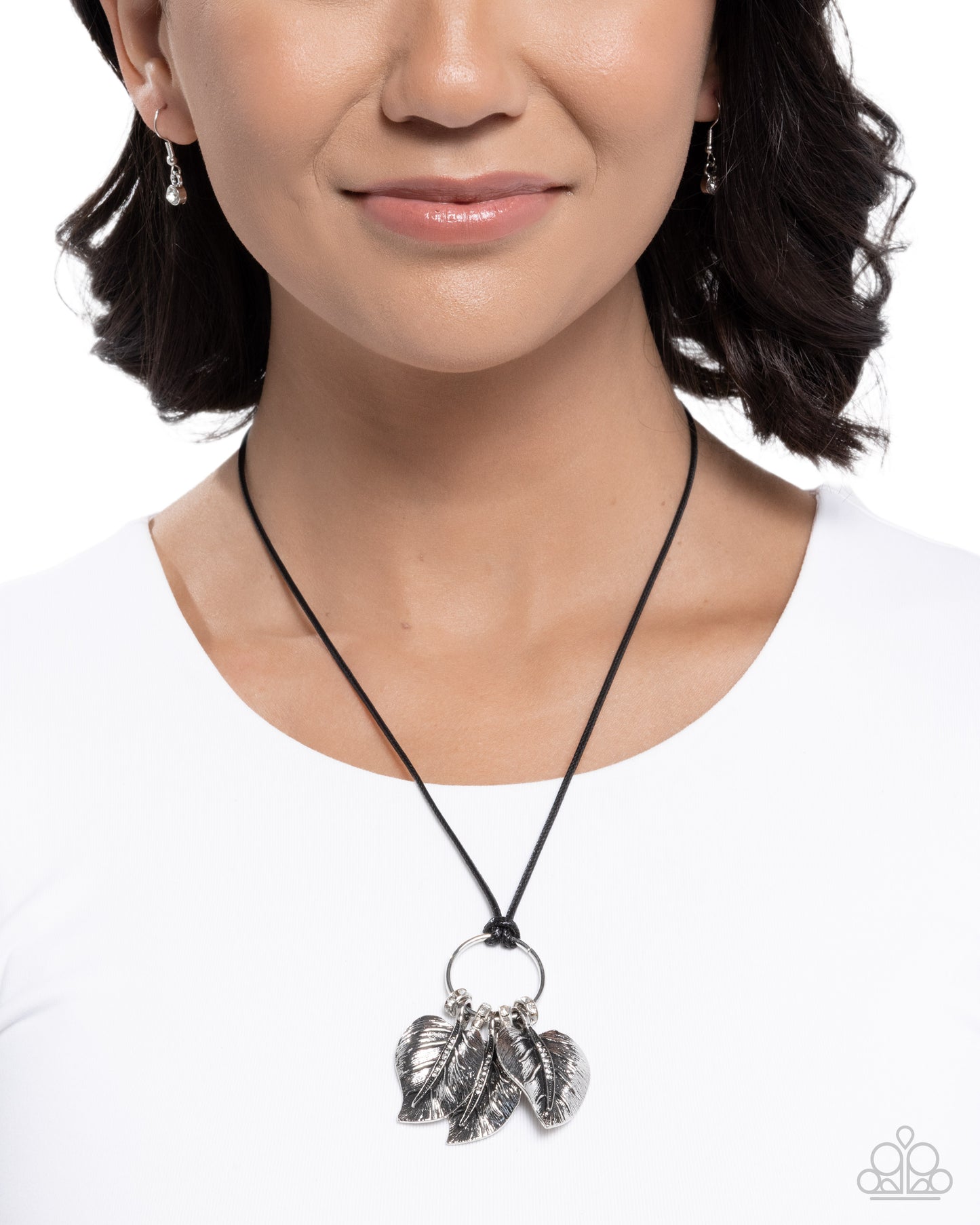 Loaded with Leaves - Black