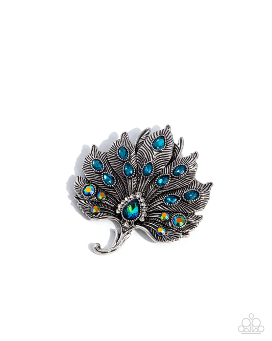 Perfect Peacock - Brooches - Green