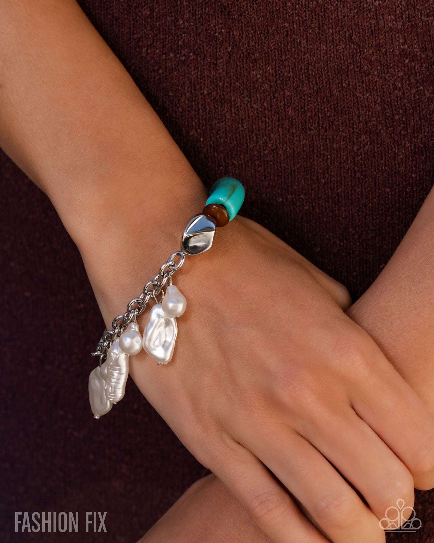 Beachy Brilliance - Multi Turquoise Brown White Pearl Strethy Bracelet
