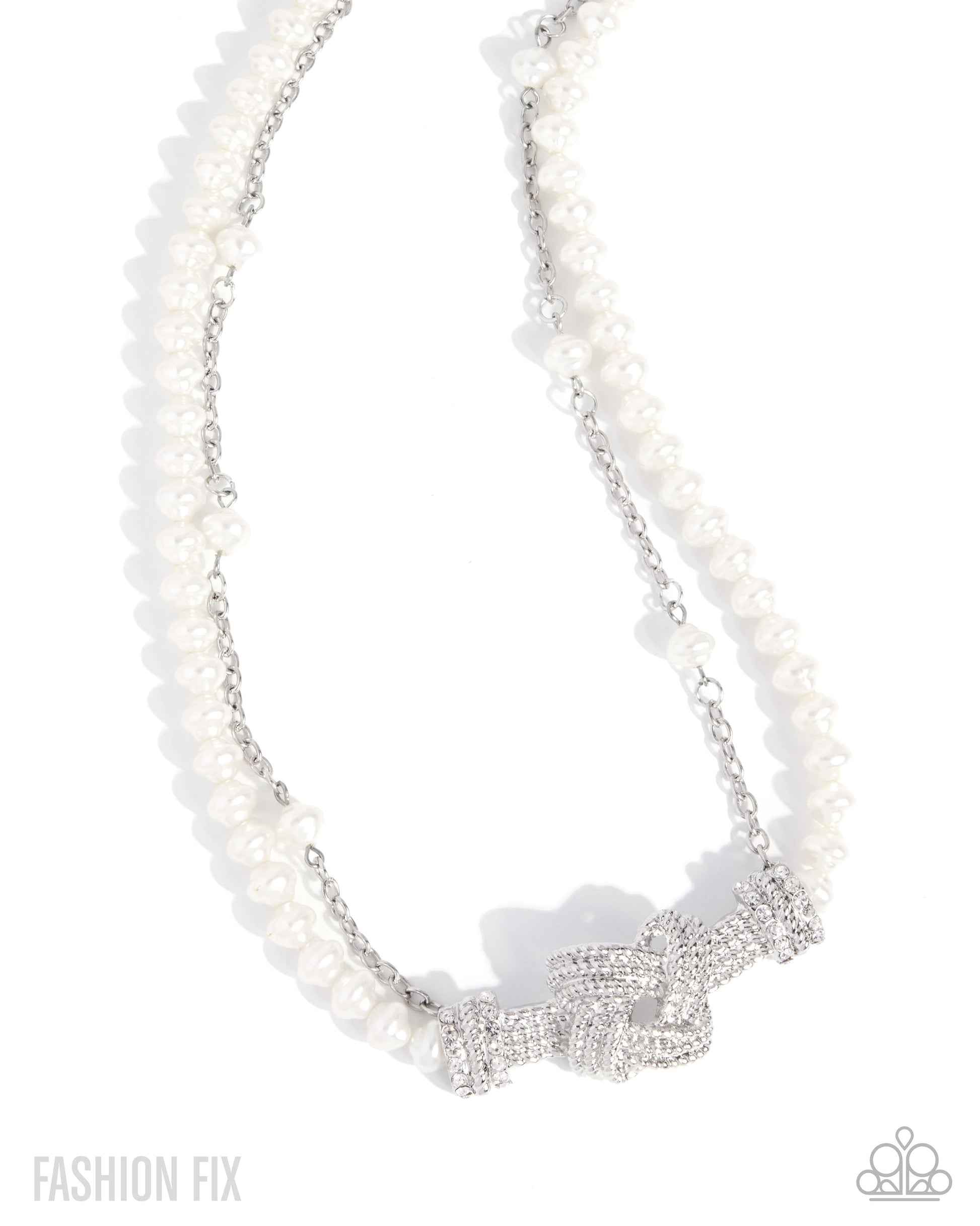 Select Sass - White Rhinestone Pearl Silver Short Necklace