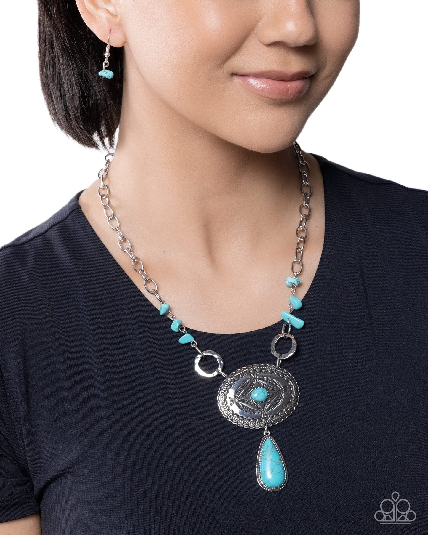 Rustic Mural - Blue Turquoise Silver Short Necklace