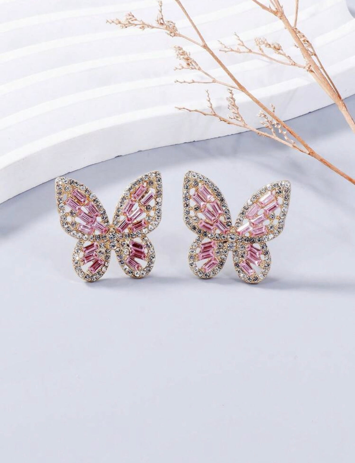 The Monarch- Pink