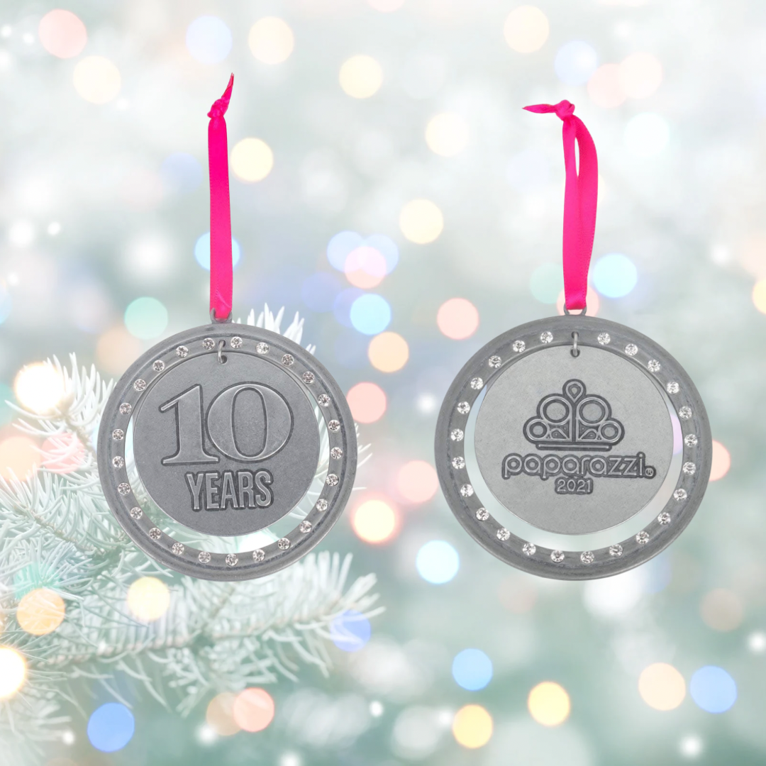 2021 - 10 Years of Paparazzi - Christmas Ornament