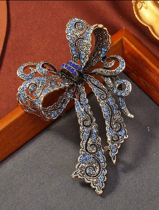 Curvy Bows - Brooches