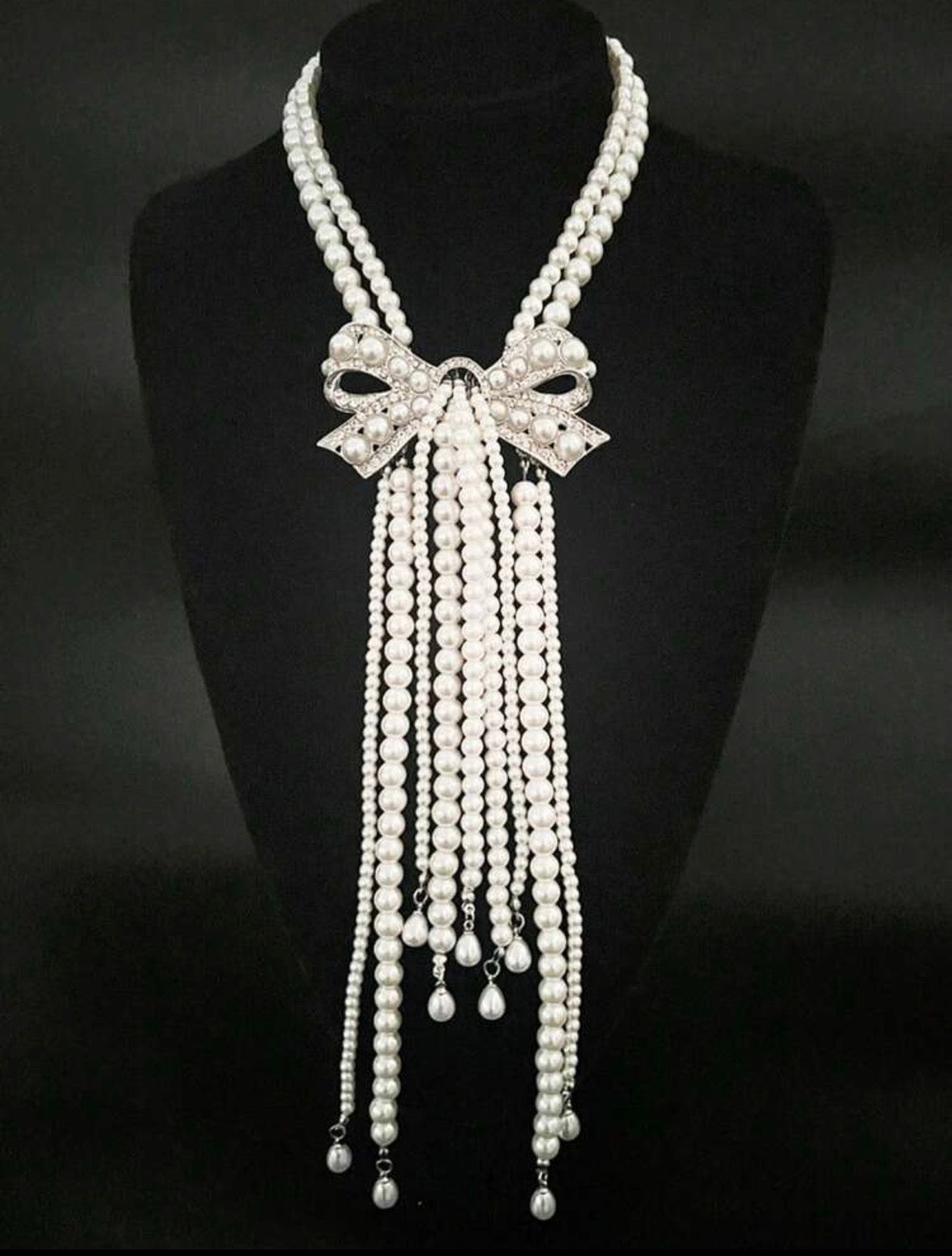 Bow of Bounty - White
