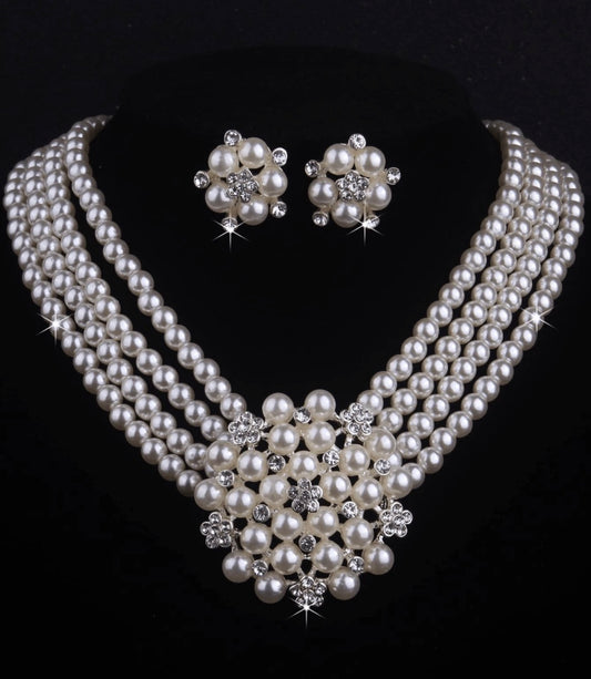 So PEARL - licious - White