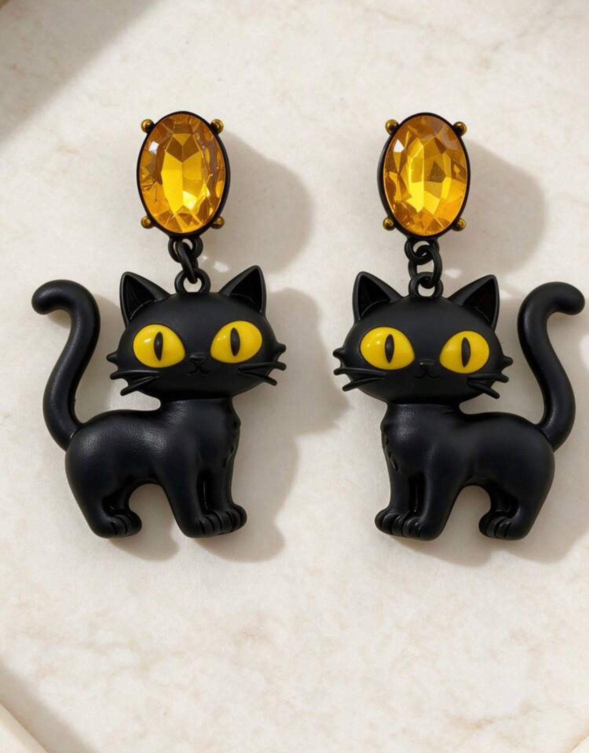 Spooky Kitty - Yellow