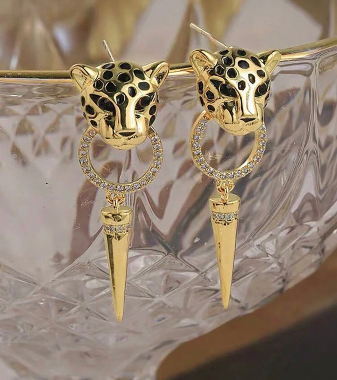 Shooting Daggers - Gold