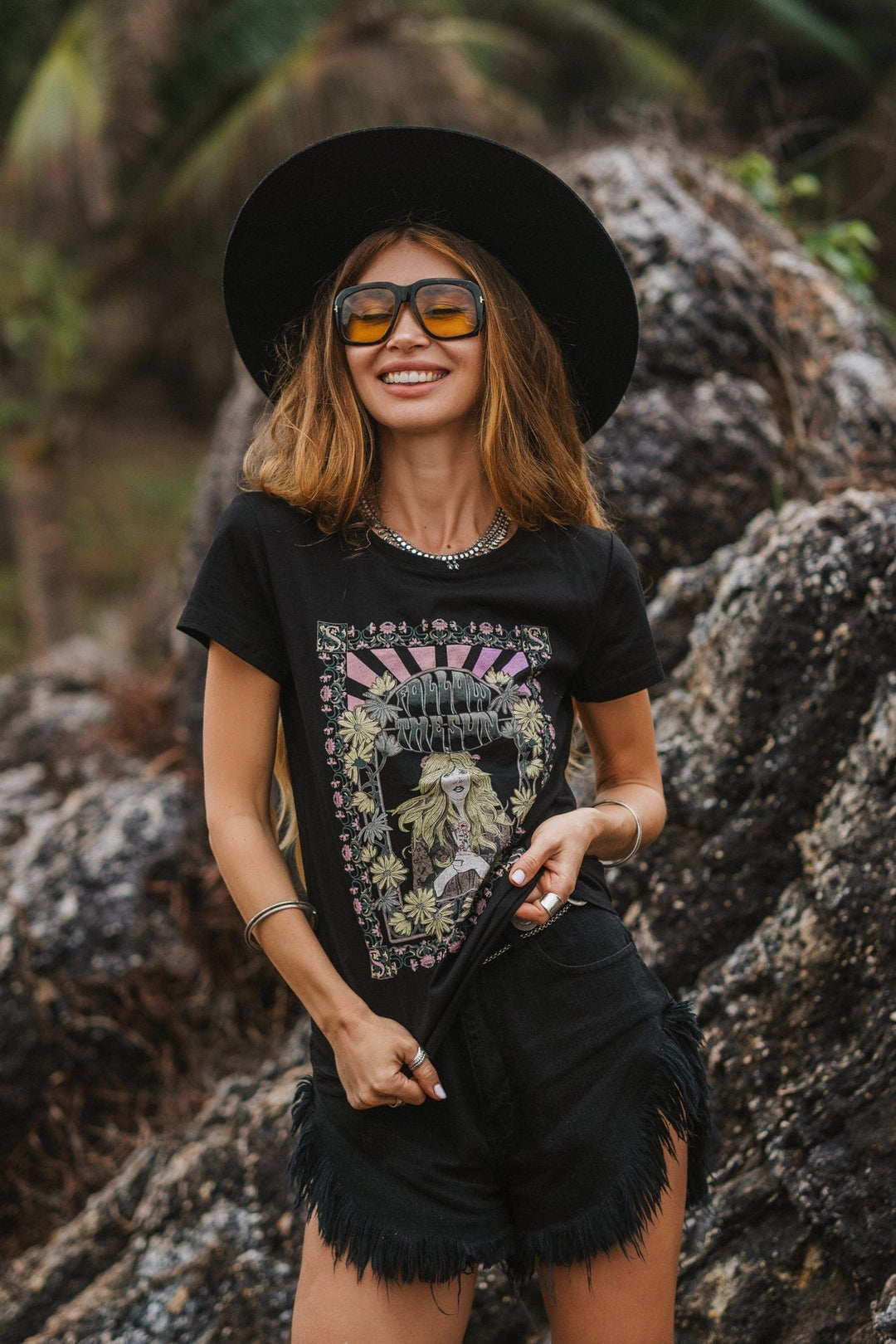 Follow The Sun - Graphic Tees