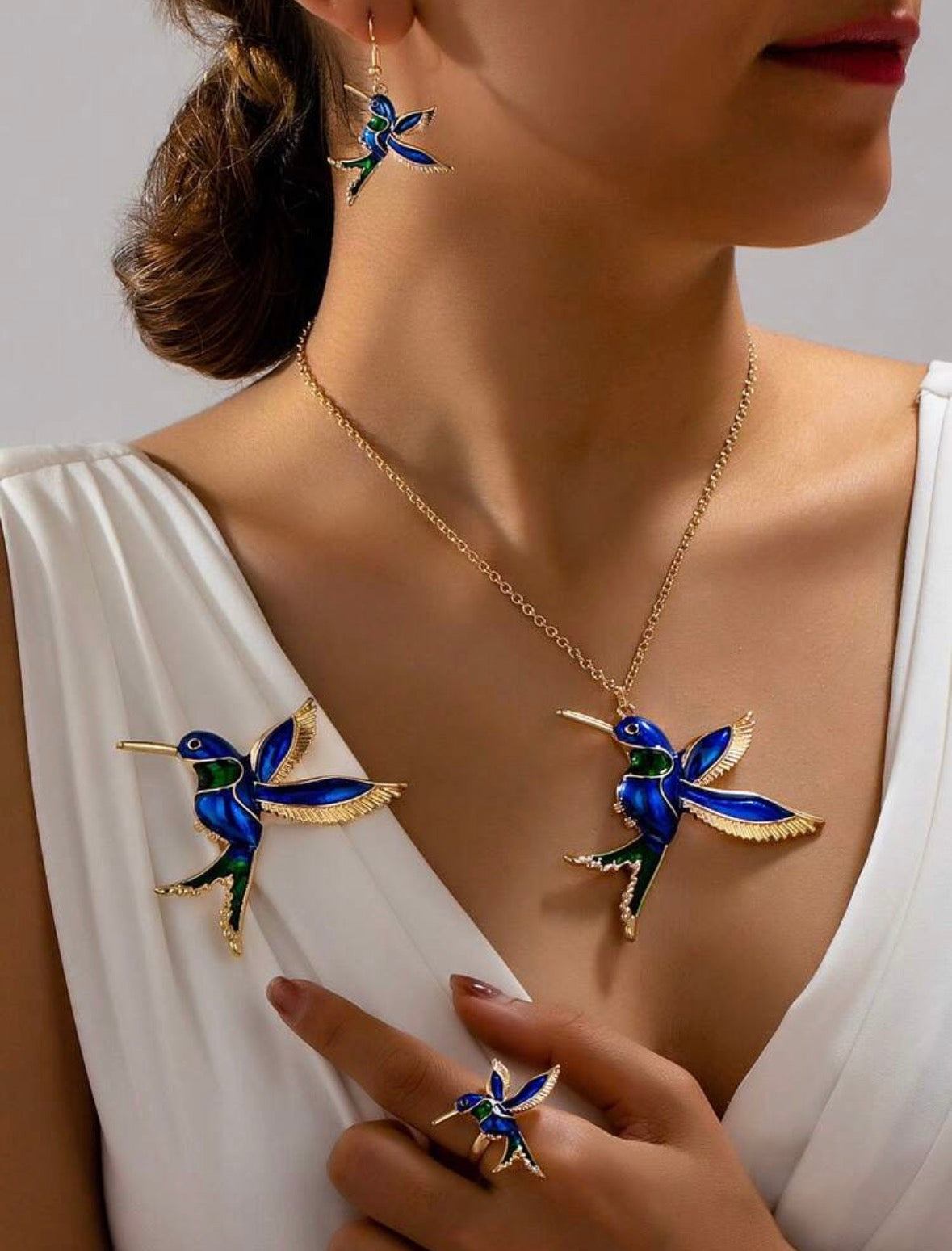 Hummingbird Song - Blue - Complete Look