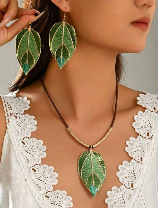 LEAF Me Be - Green - Complete Look