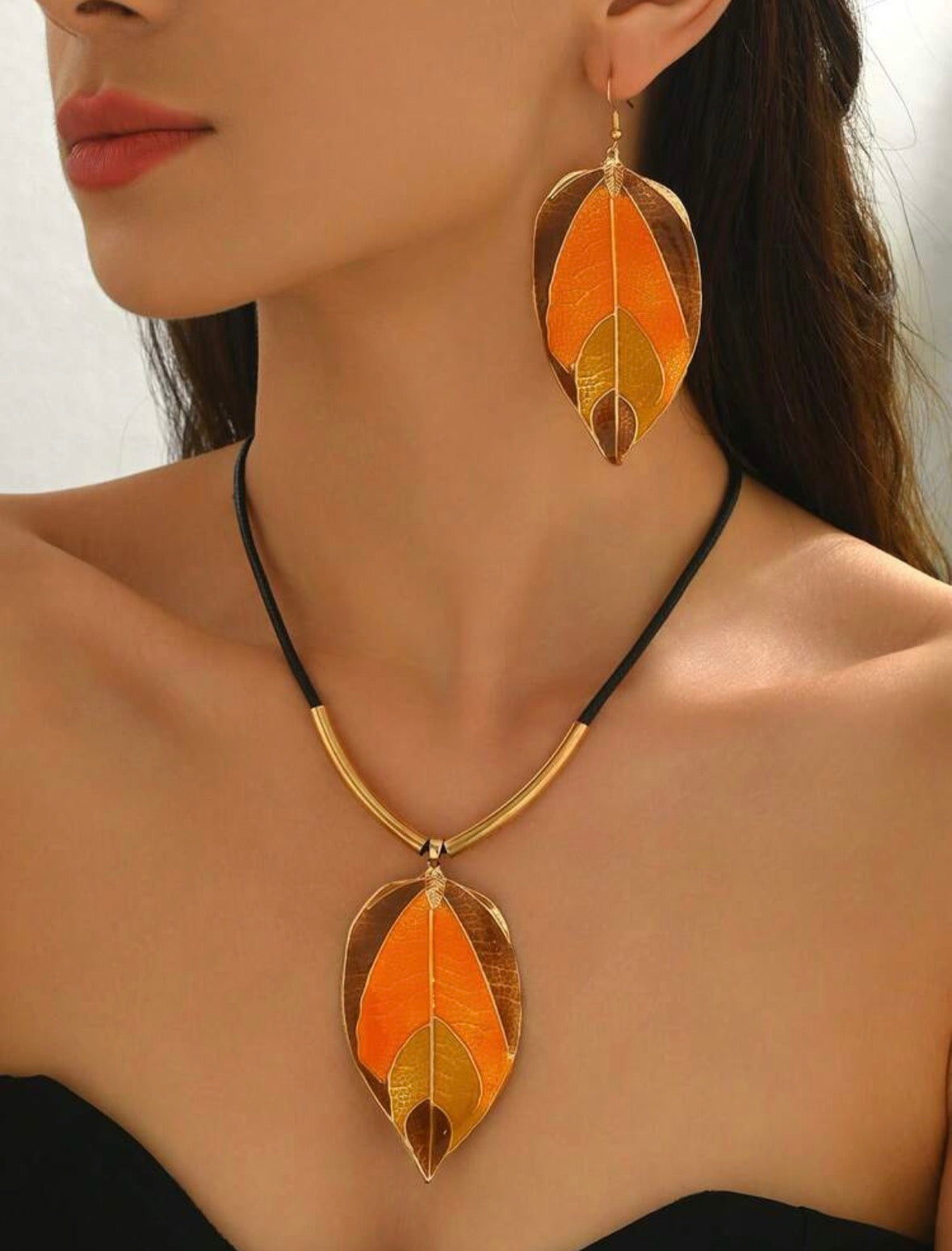 Leaf Me Be - Orange