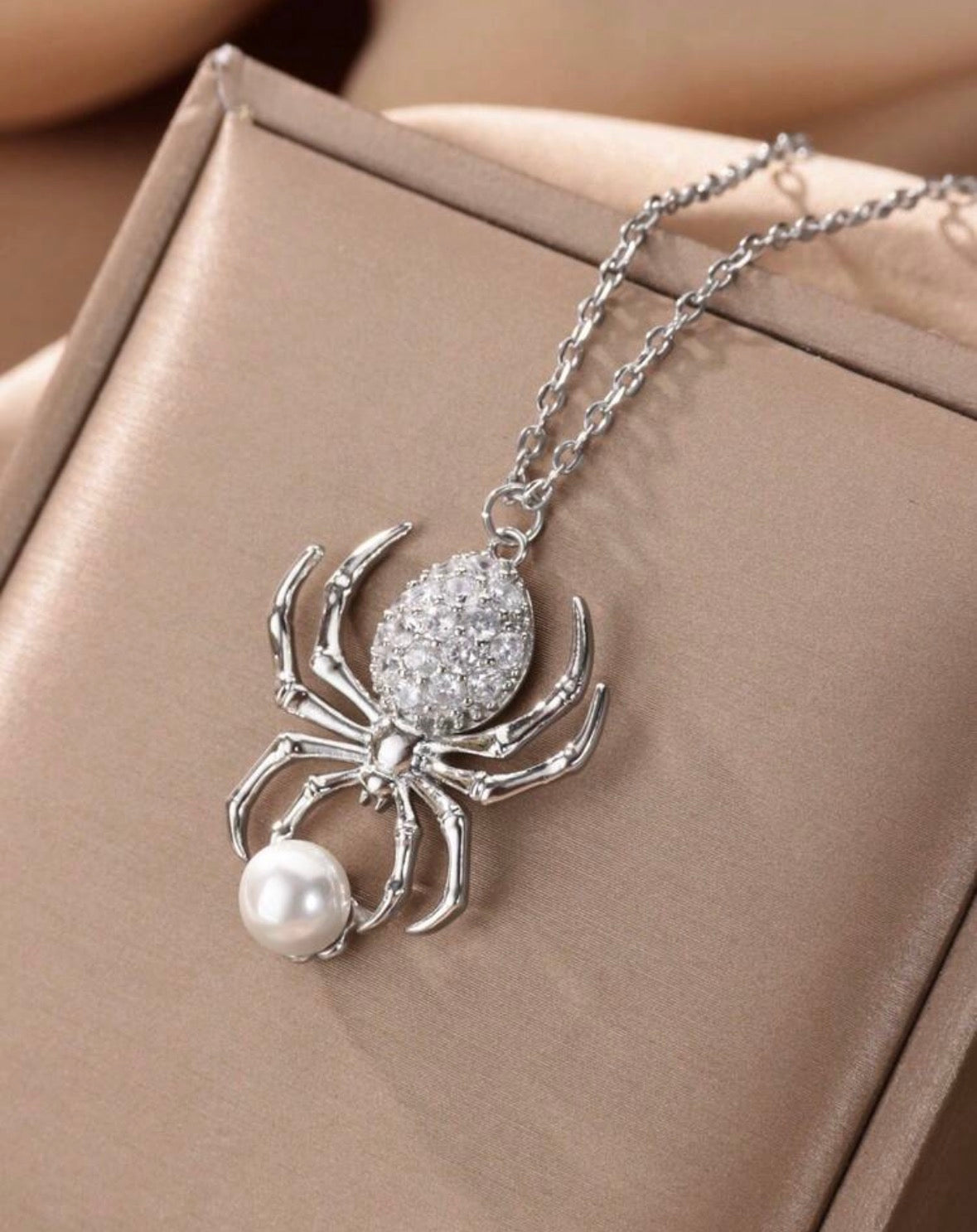 Spider Queen - Silver