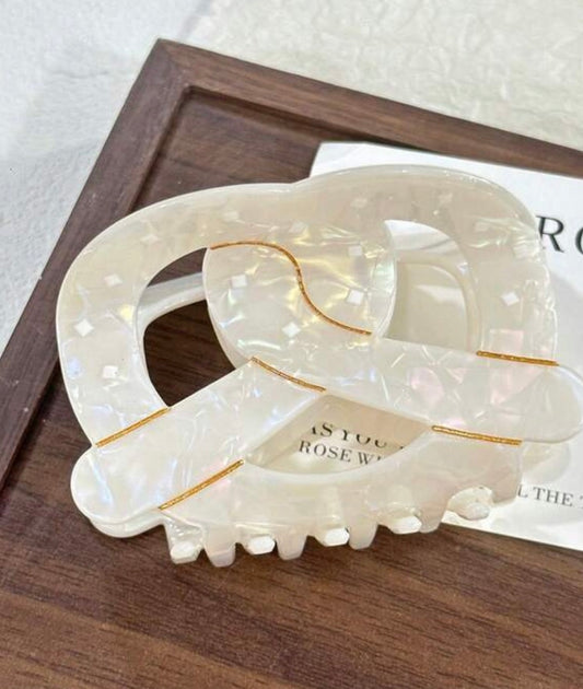 Pretzel Twists - White
